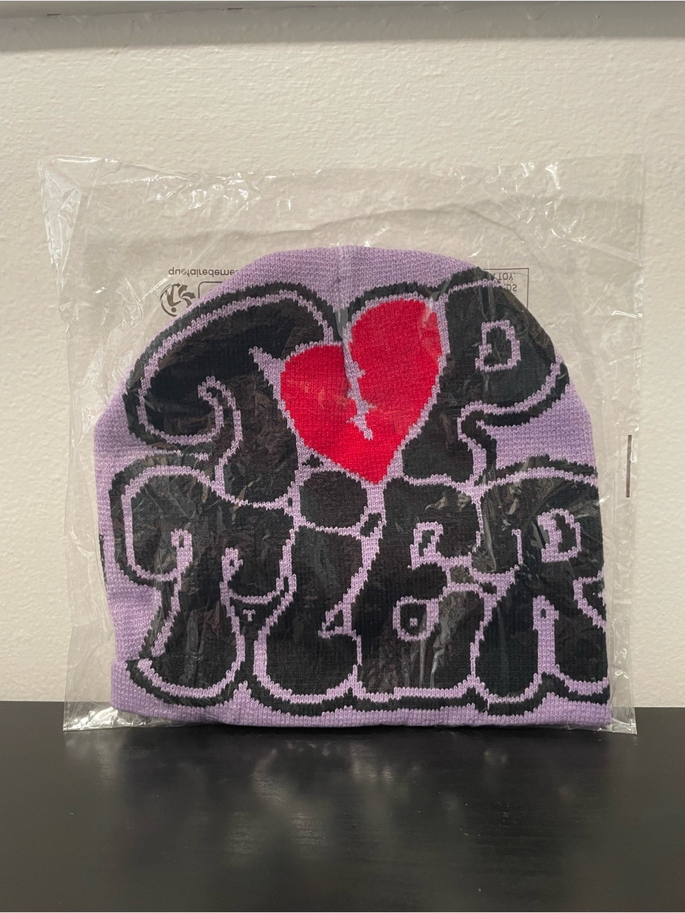 Top Tier Beanie NEW SEALED Lavender Purple Heart Hat Unisex Knit Y2K Hip Hop